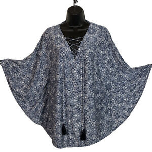 Soma Women's S/M Shirt Top Blue White Poncho Fit Tassel Tie Front Boho Floral
